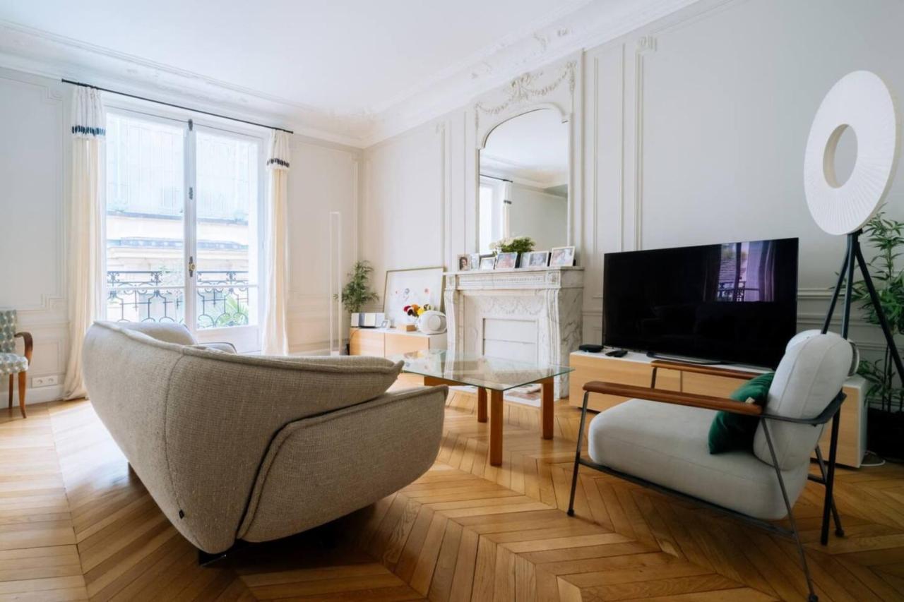 Spacious Parisian Family Apartment In 7Th Екстер'єр фото